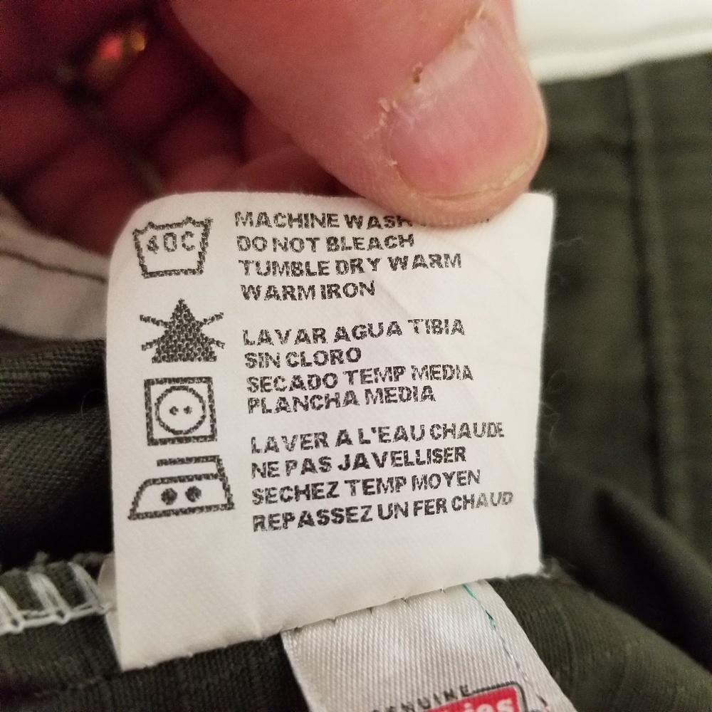 Dickies Mens Olive Shorts. - Picture 2 of 4
